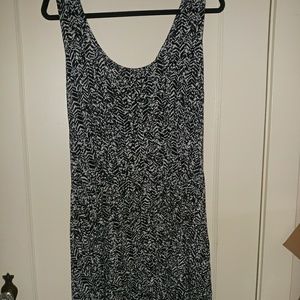 Skater dress with peekaboo back